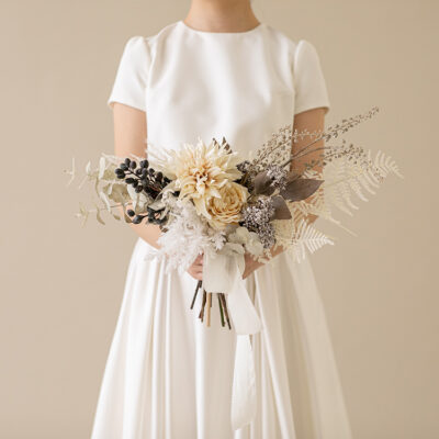 Dahlia-white